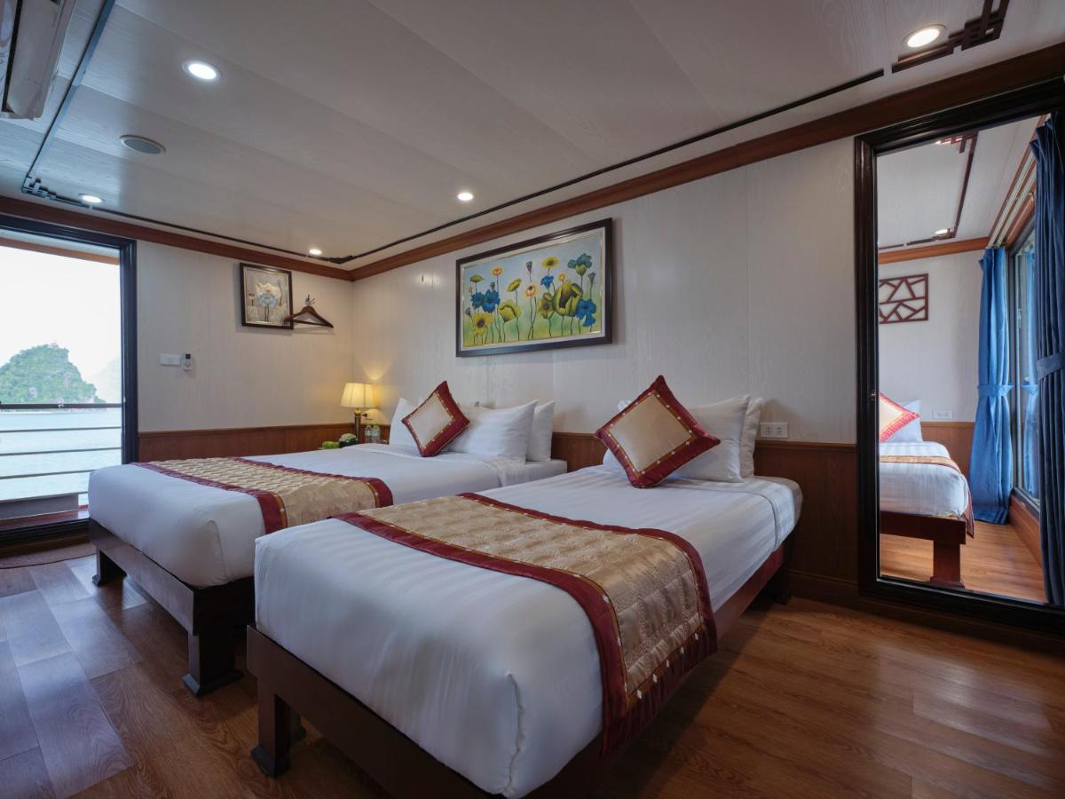 Hotel Lavender Elegance Cruises Hạ Long Exterior foto