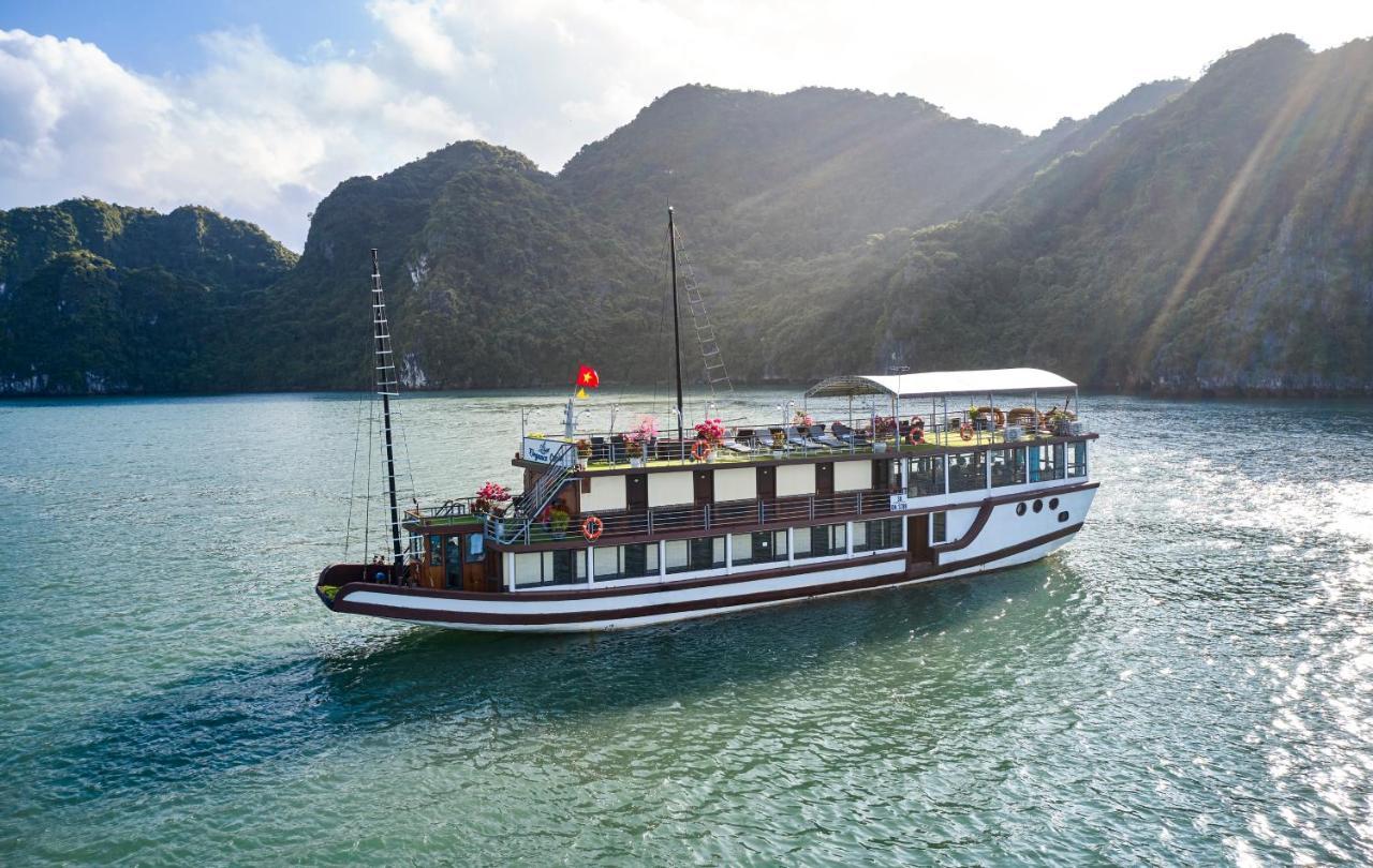 Hotel Lavender Elegance Cruises Hạ Long Exterior foto